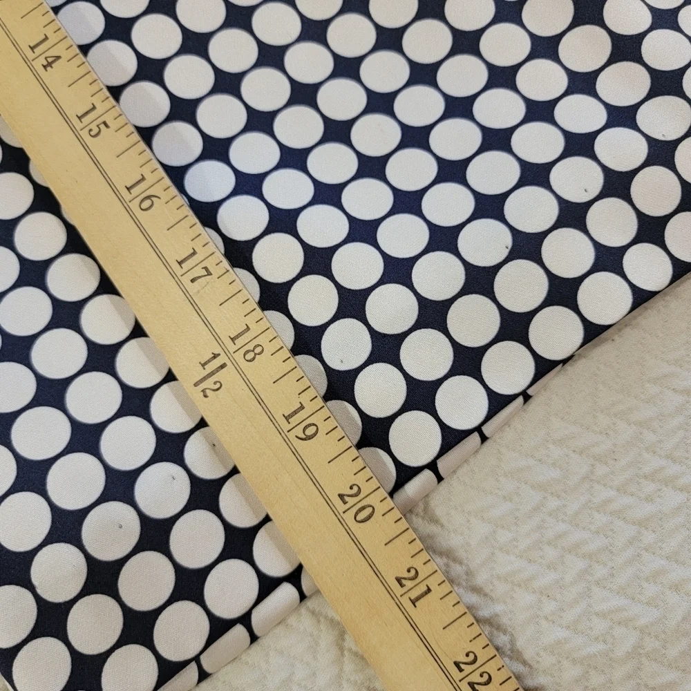Banana Republic Silk Black and Beige  Polka Dot Skirt Women's Size 0